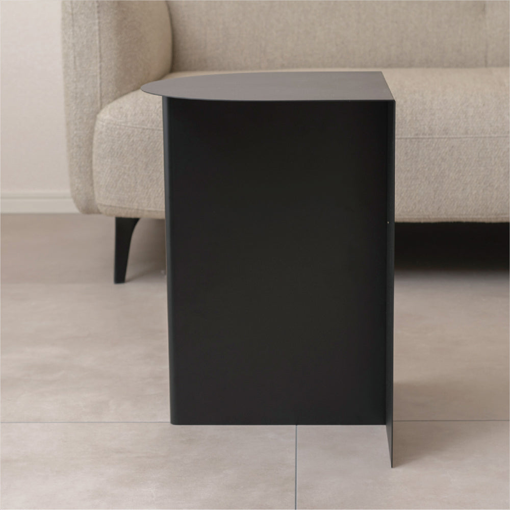 HalfMoon sidetable steel / ハーフムーン サイドテーブル スチール