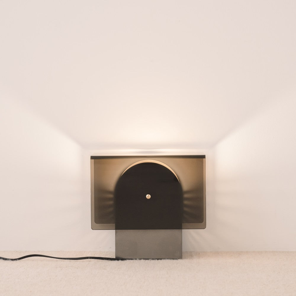 HalfMoon Table Lamp / ハーフムーン テーブルランプ – Modern peoples